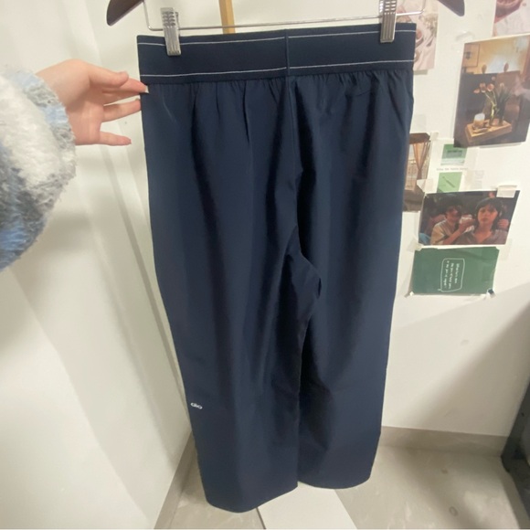 ALO Yoga Navy Wide-Leg Jumpsuit - Picture 2 of 3